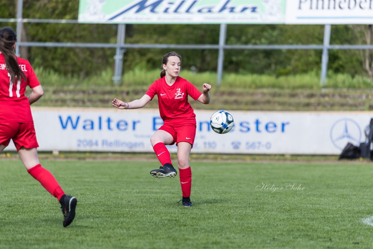 Bild 270 - wBJ VfL Pinneberg - Eimsbuettel : Ergebnis: 6:2